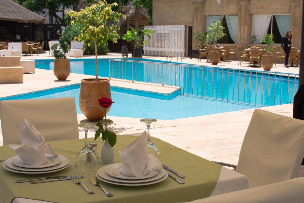 El Oumnia Puerto & Spa Tanger Luaran gambar