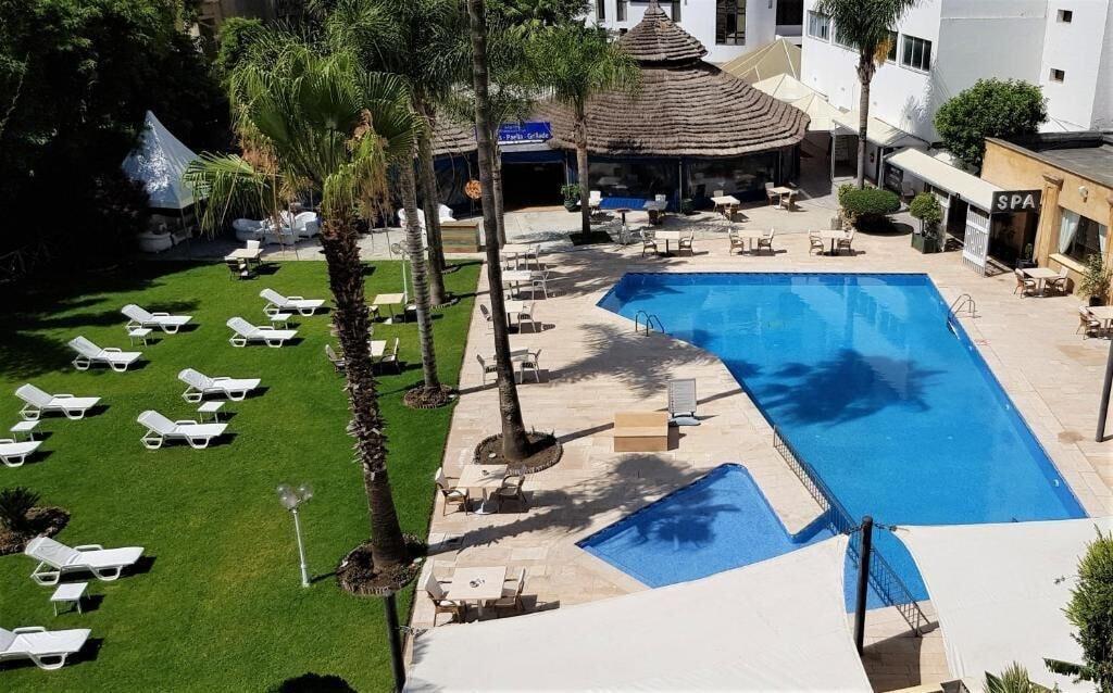 El Oumnia Puerto & Spa Tanger Luaran gambar