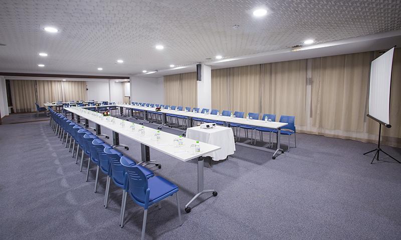 El Oumnia Puerto & Spa Tanger Luaran gambar