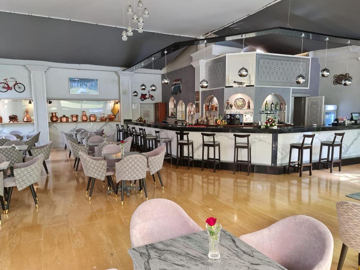 El Oumnia Puerto & Spa Tanger Luaran gambar