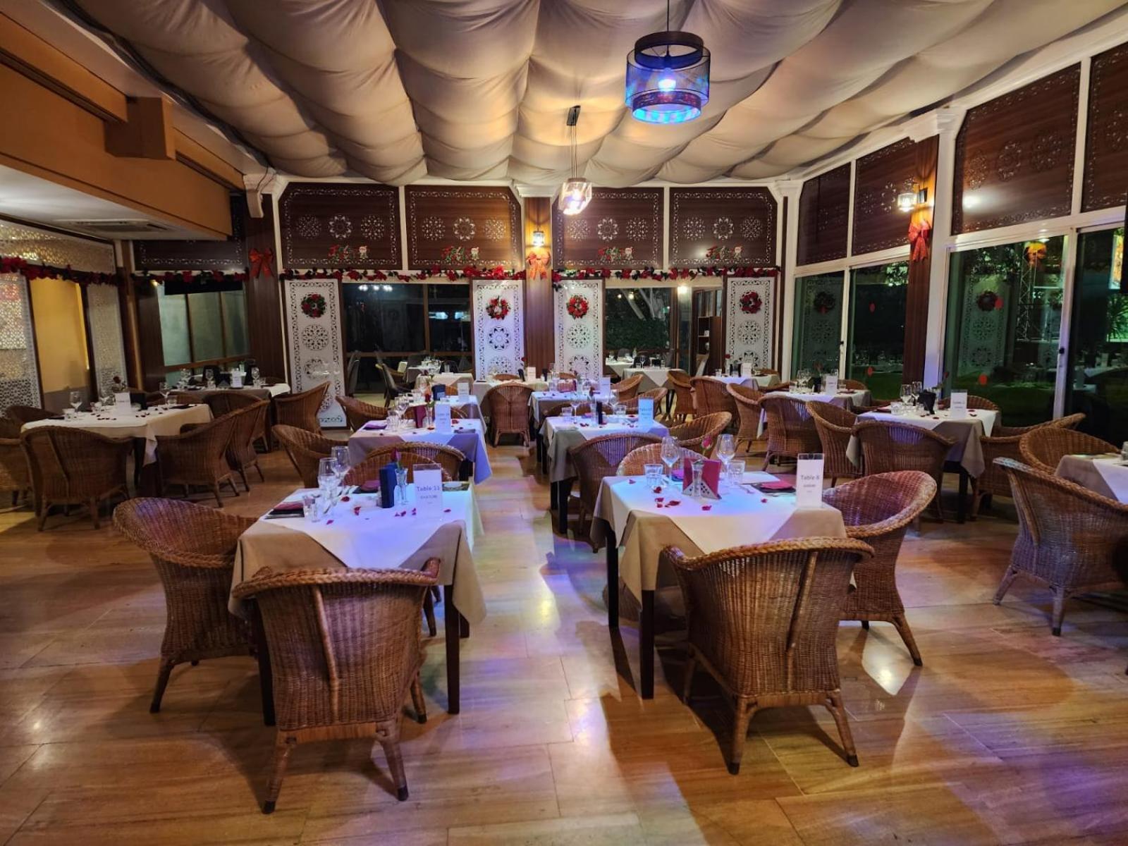 El Oumnia Puerto & Spa Tanger Luaran gambar