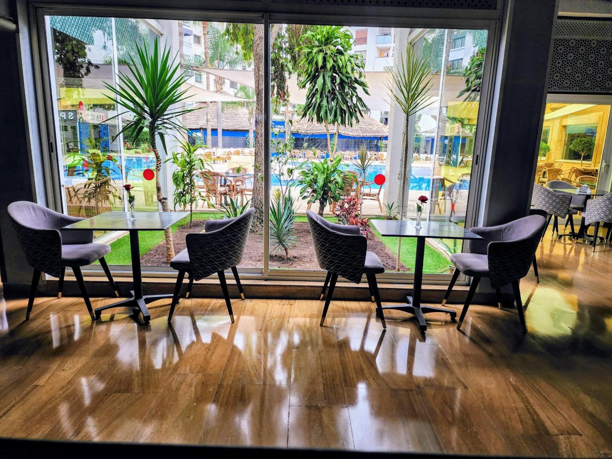 El Oumnia Puerto & Spa Tanger Luaran gambar