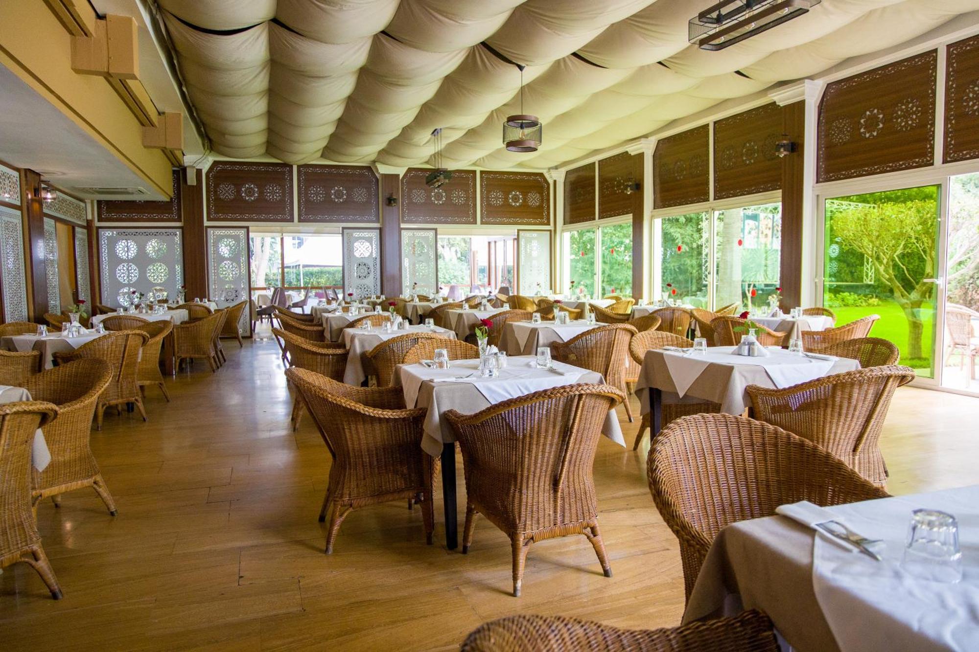 El Oumnia Puerto & Spa Tanger Luaran gambar