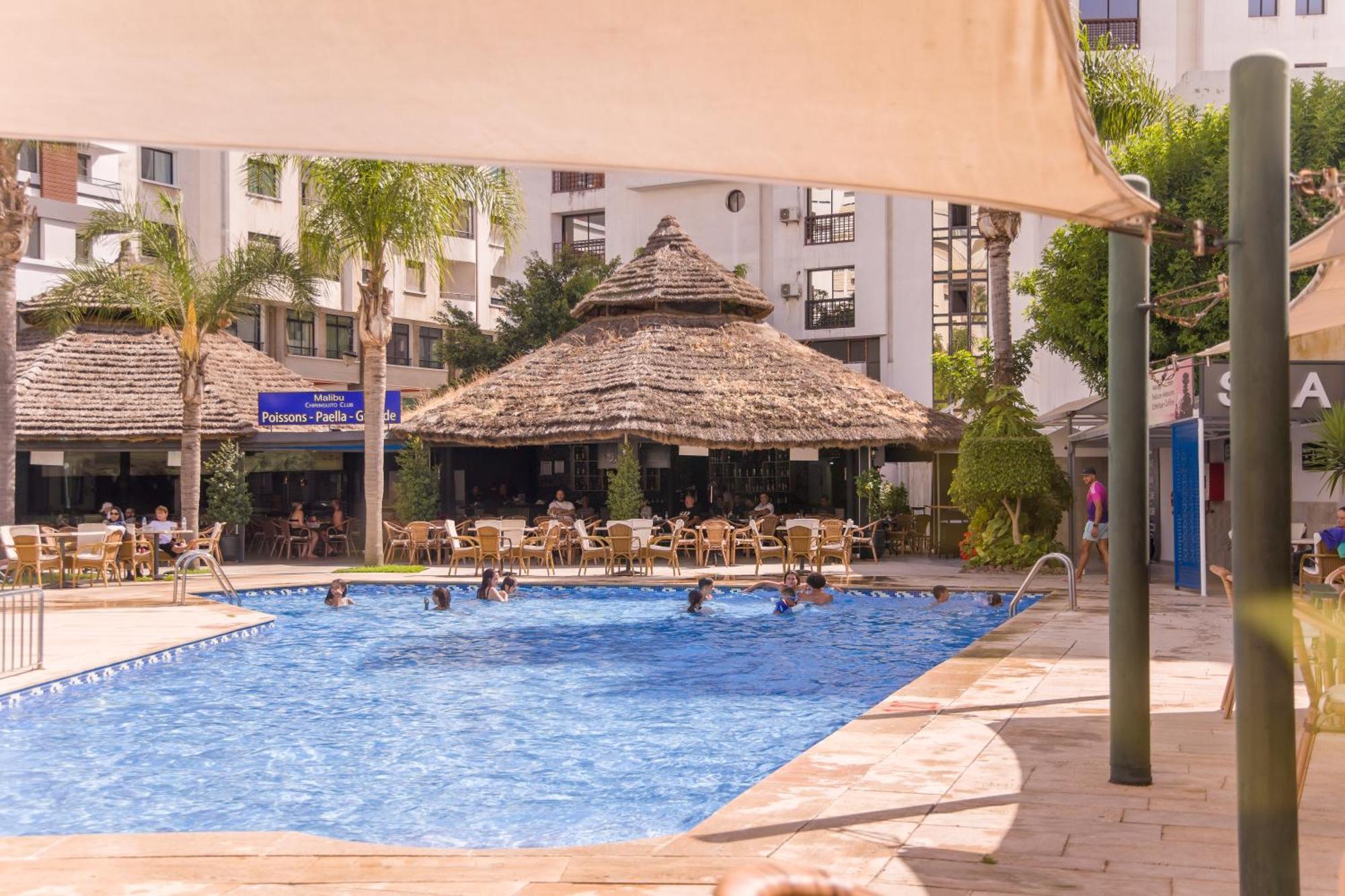 El Oumnia Puerto & Spa Tanger Luaran gambar