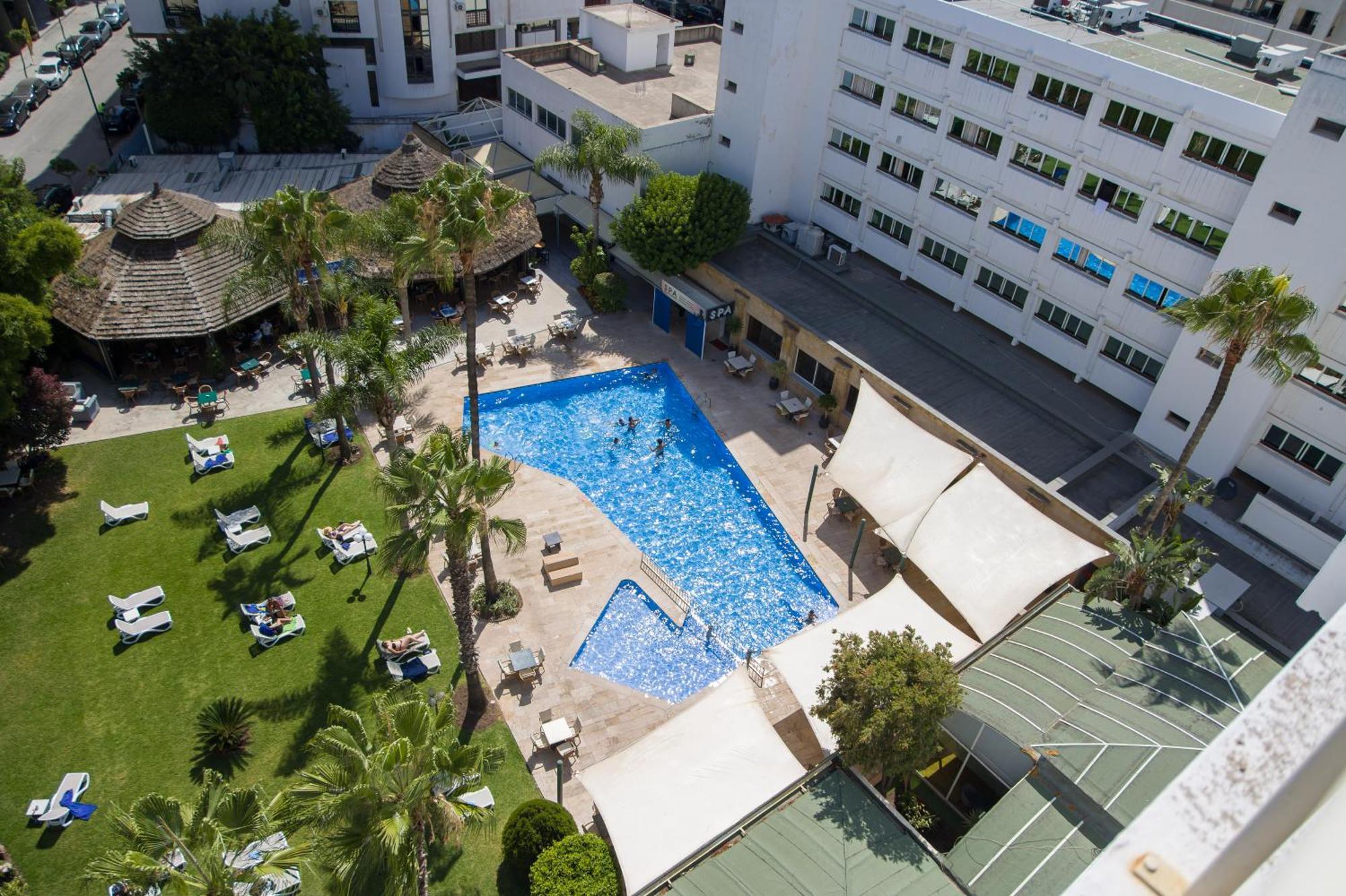 El Oumnia Puerto & Spa Tanger Luaran gambar